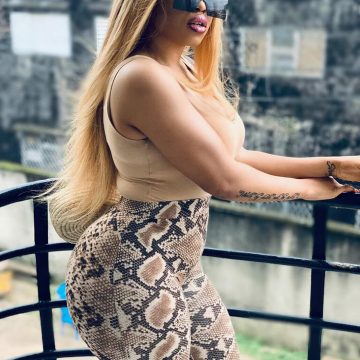 Blanche Bailly allegedly goes to meet her boo in Nigeria.