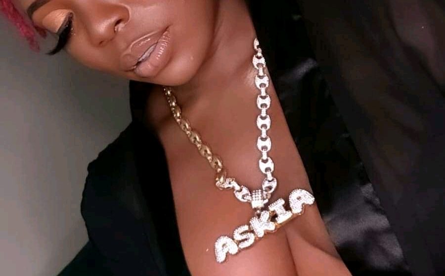 Askia praises her breasts and ask people to get a life.