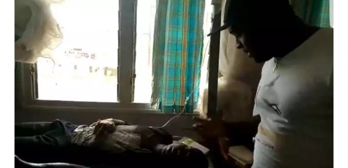 Student in Obala cuts hand of another with machete.