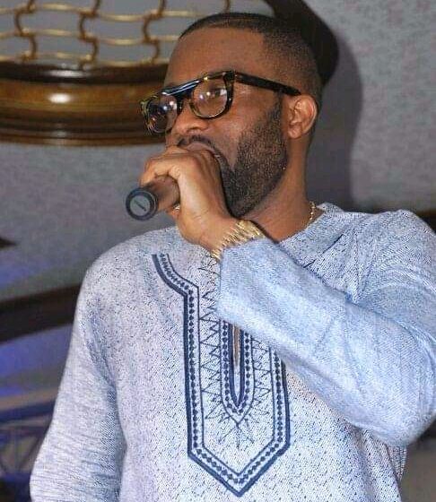 Fally Ipupa amazed by young blind Cameroonian singer
