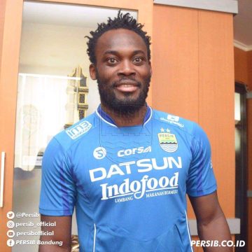 Michael Essien reveals the club he almost joined before going to Chelsea.